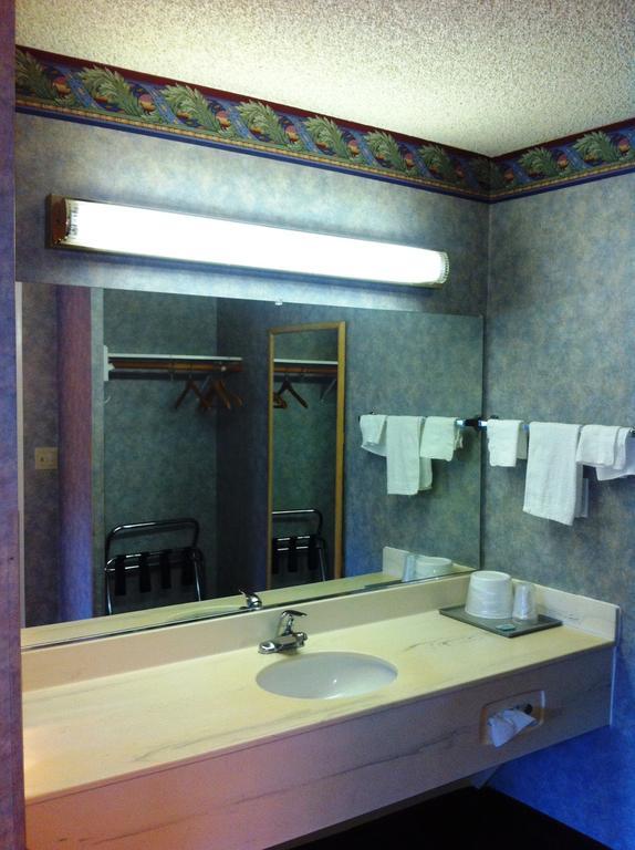 Civic Center Inn Santa Ana Zimmer foto